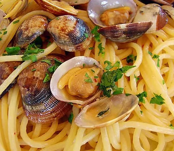 ホテル St. Moritz 3*